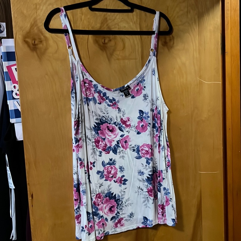 Torrid Floral Tank, size 3, used